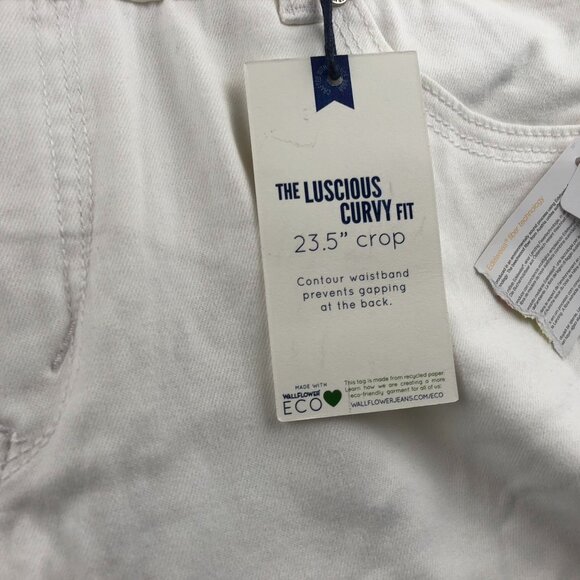 NWT Wallflower Women Jeans Size 15 White Denim Luscious Curvy Fit Stretch Casual - Picture 11 of 16